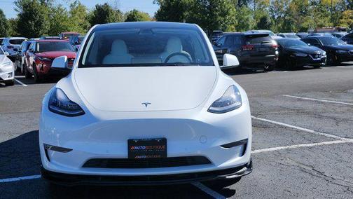 2022 Tesla Model Y Long Range Dual Motor All-Wheel Drive