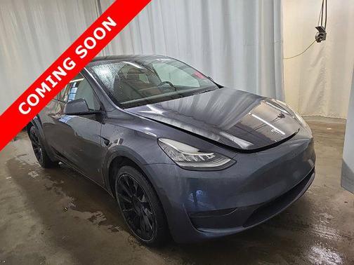 2023 Tesla Model Y Long Range Dual Motor All-Wheel Drive