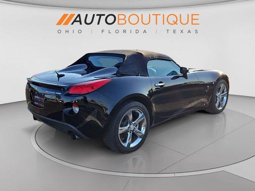 Mysterious (Black) 2009 Pontiac Solstice GXP