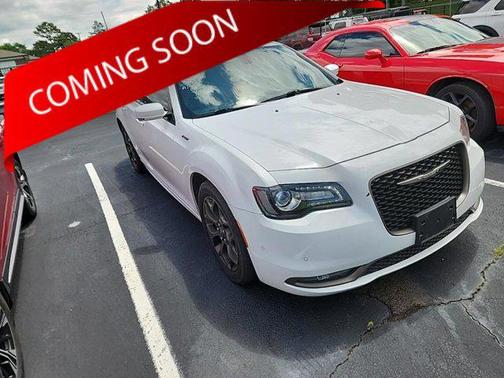 2017 Chrysler 300 S