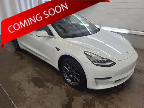 2019 Tesla Model 3 Standard Range Plus