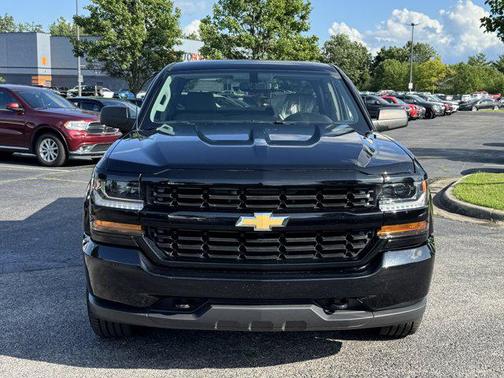 2017 Chevrolet Silverado 1500 Custom
