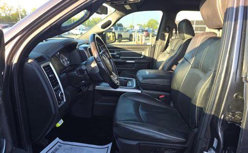 2017 RAM 1500 Limited Crew Cab 4x4 5'7' Box