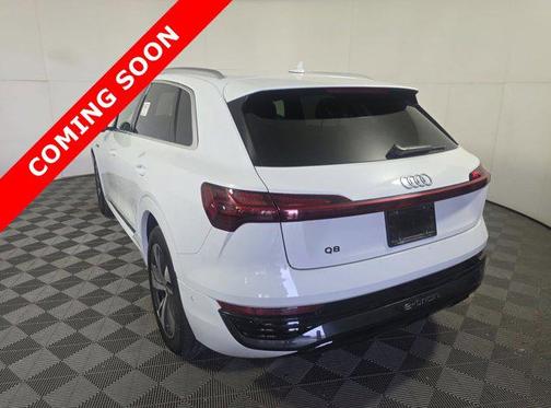 2024 Audi Q8 e-tron Premium Plus