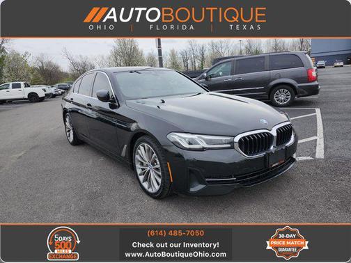 Black Sapphire Metallic 2022 BMW 530 i xDrive