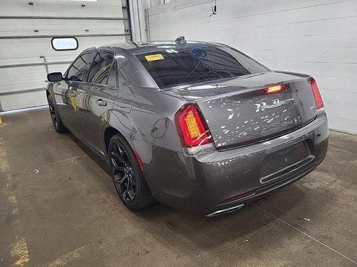 2019 Chrysler 300 S