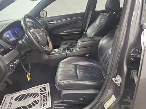 2019 Chrysler 300 S