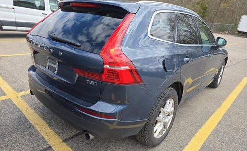 Denim Blue Metallic 2020 Volvo XC60 T5 Momentum