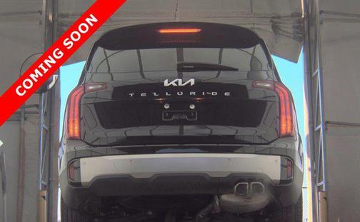 Ebony Black 2025 Kia Telluride S