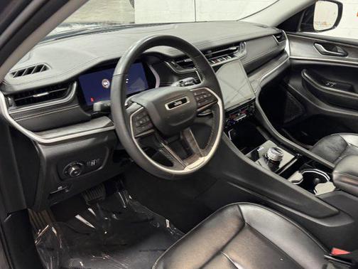 2023 Jeep Grand Cherokee Limited X