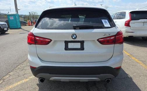Mineral White Metallic 2018 BMW X1 xDrive28i
