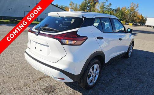 2022 Nissan Kicks S