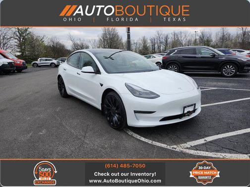 Pearl White Multi-Coat 2023 Tesla Model 3 Performance