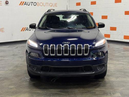 2016 Jeep Cherokee Sport