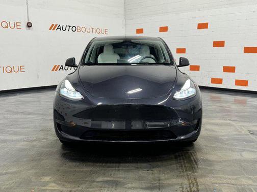 2024 Tesla Model Y RWD *Ltd Avail*