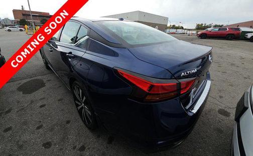2022 Nissan Altima SR VC-Turbo FWD