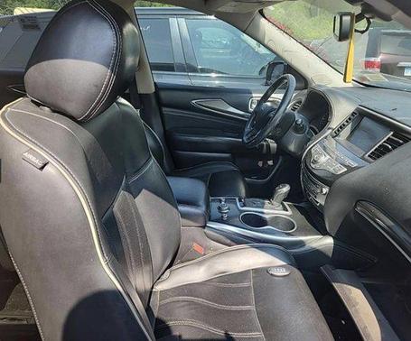 2017 INFINITI QX60 Base