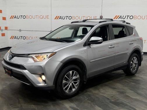 2017 Toyota RAV4 Hybrid XLE