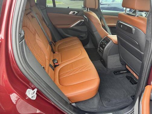 Aventurin Red Metallic 2025 BMW X6 xDrive40i