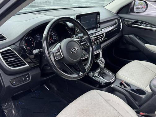 2021 Kia Seltos EX