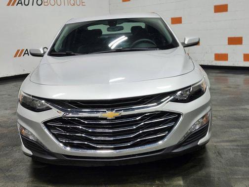 2022 Chevrolet Malibu FWD LT