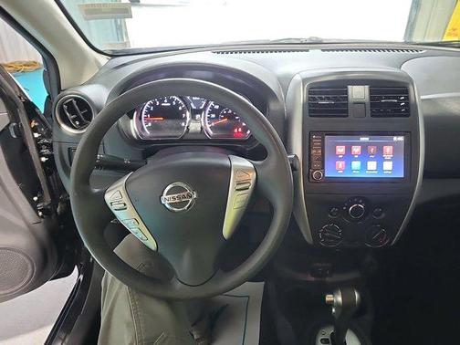 2019 Nissan Versa 1.6 SV