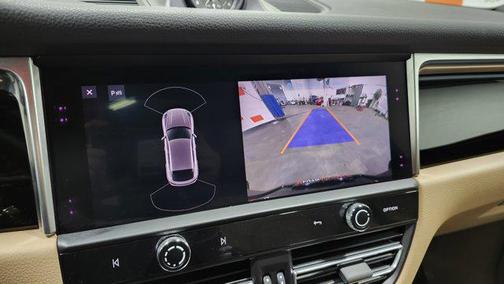 2023 Porsche Macan S