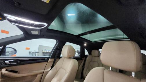 Blue 2023 Porsche Macan Macan