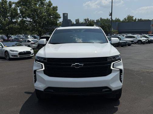 2023 Chevrolet Tahoe 4WD RST