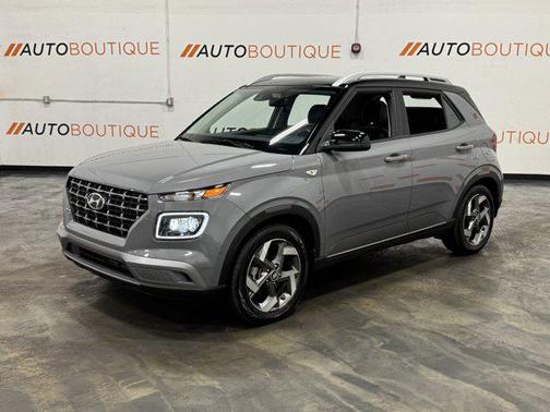 2022 Hyundai VENUE Limited