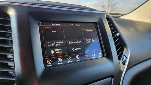 2020 Jeep Cherokee Latitude