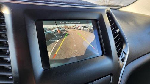 2020 Jeep Cherokee Latitude