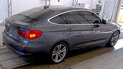 2018 BMW 330 Gran Turismo xDrive