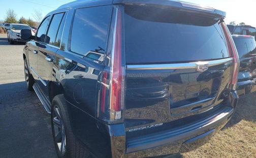 2016 Cadillac Escalade Luxury