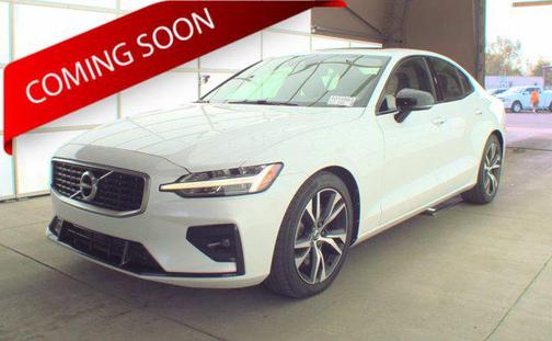 2020 Volvo S60 T6 R-Design