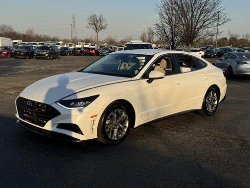 2021 Hyundai SONATA SEL