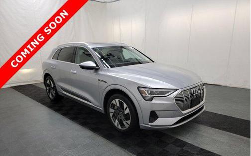 2022 Audi e-tron Premium