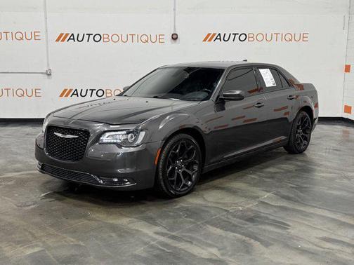2019 Chrysler 300 S