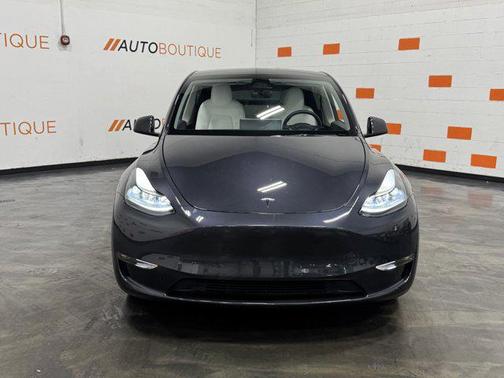 2024 Tesla Model Y Long Range Dual Motor All-Wheel Drive