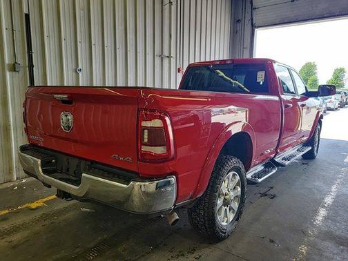 2020 RAM 2500 Laramie Crew Cab 4X4 8' Box