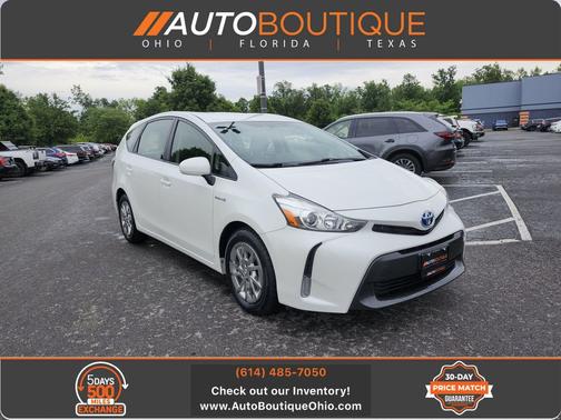 Blizzard Pearl 2017 Toyota Prius v Four