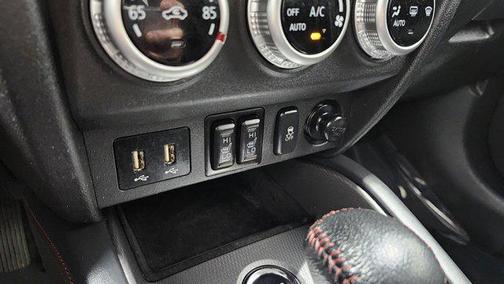 2023 Mitsubishi Outlander Sport 2.0 LE