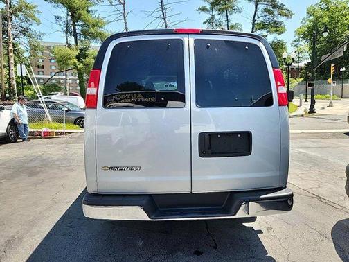 2018 Chevrolet Express 3500 LT