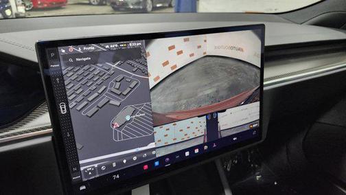 2022 Tesla Model S Plaid