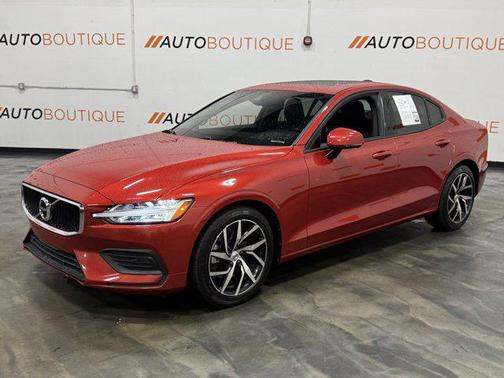 2020 Volvo S60 T5 Momentum