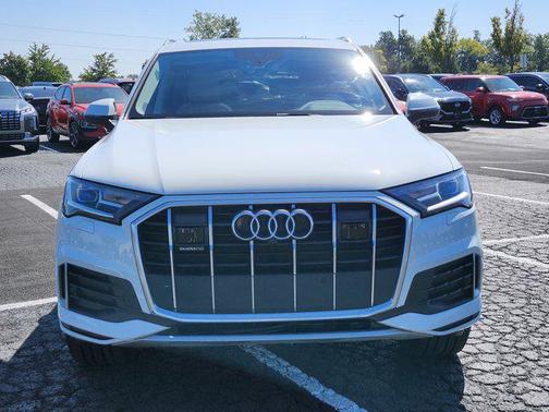 2021 Audi Q7 45 Premium Plus