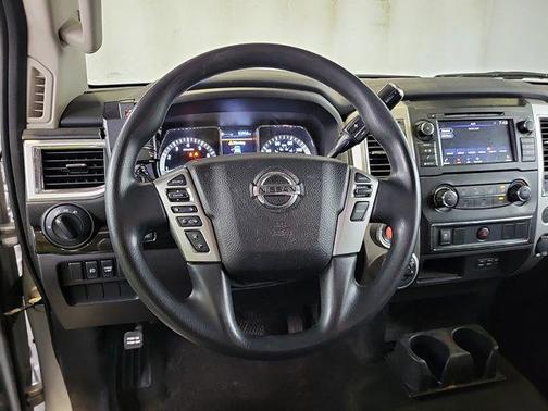 2019 Nissan Titan SV