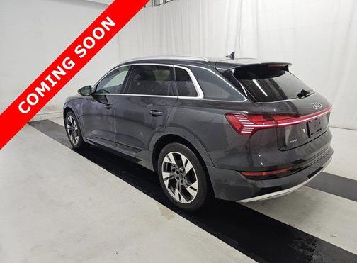 2021 Audi e-tron Premium