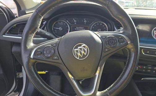 2018 Buick Regal Sportback Essence