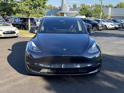 2025 Tesla Model Y Long Range Dual Motor All-Wheel Drive